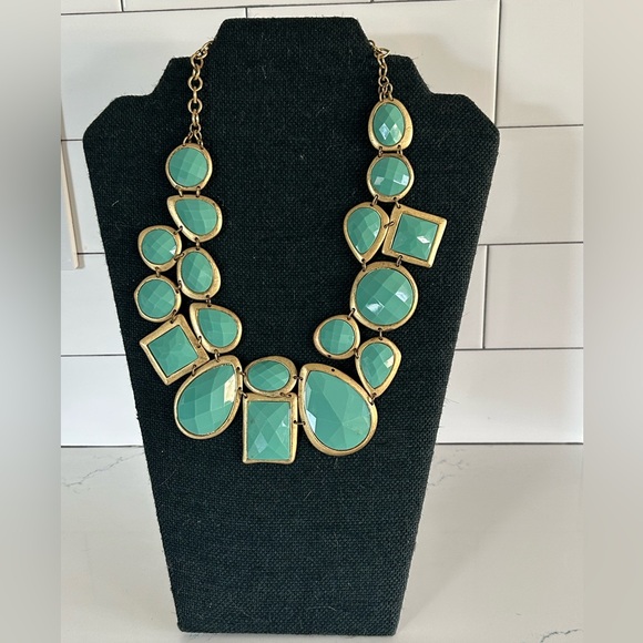 Jewelry - Turquoise & Gold Statement Bib Necklace